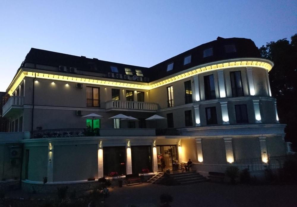 Spa Hotel Karakas Sukhumi Exterior foto